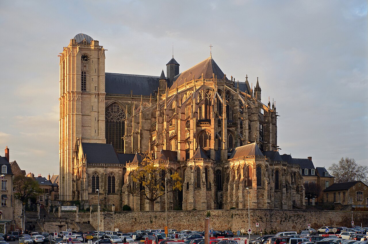 Cathédrale Saint-Julien du Mans, automne